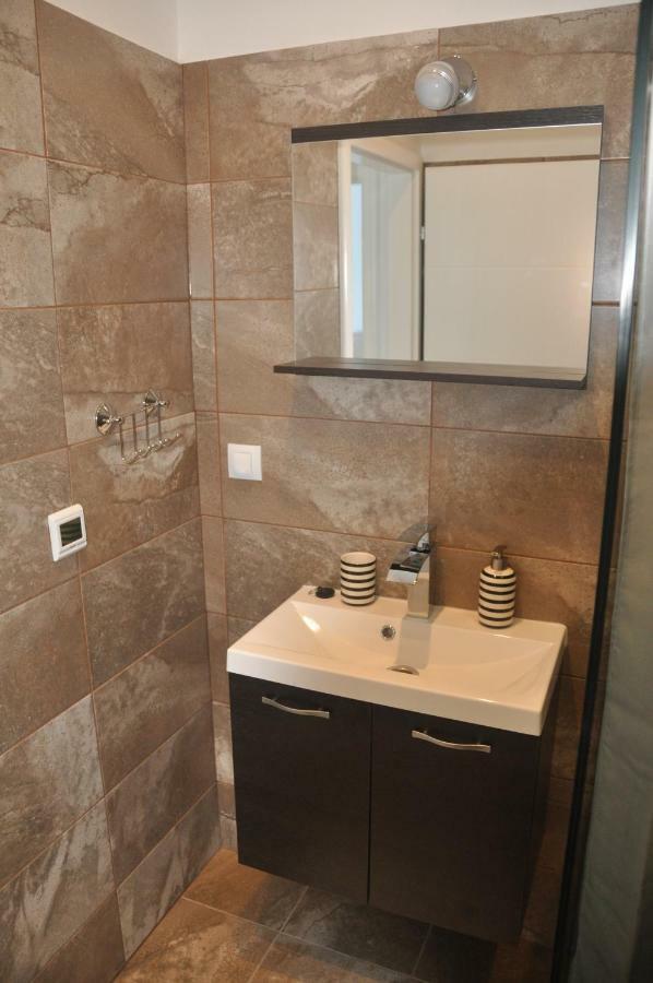 Anna Apartment 玛里纳 外观 照片